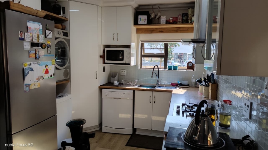 4 Bedroom Property for Sale in Ferreira Town Eastern Cape
